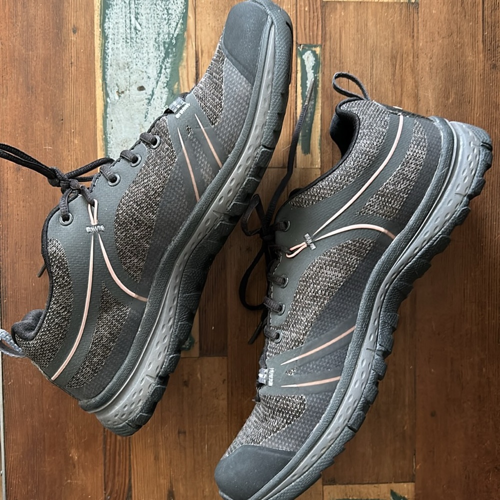 Women’s Keen Terradora Waterproof Hiking Shoes - Image 3